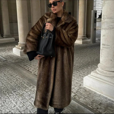 Riley™ | Elegant Fur Coat for Women